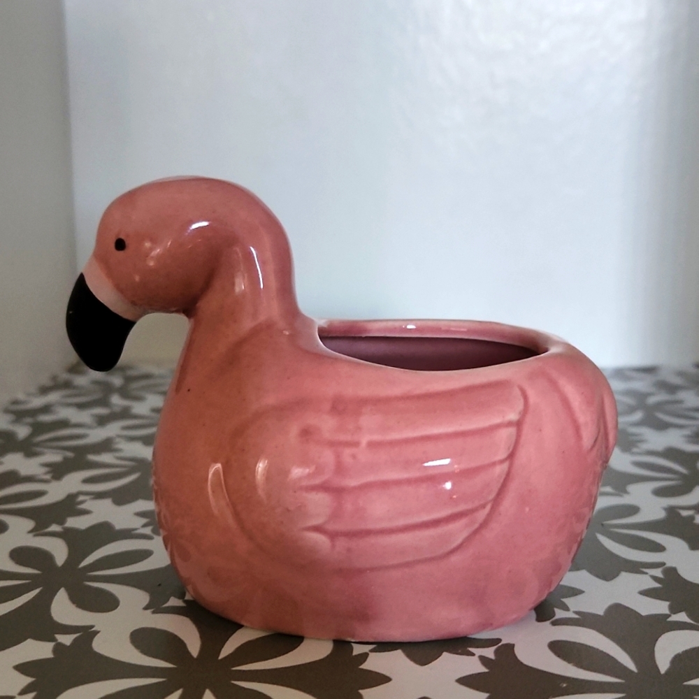 Animal planter